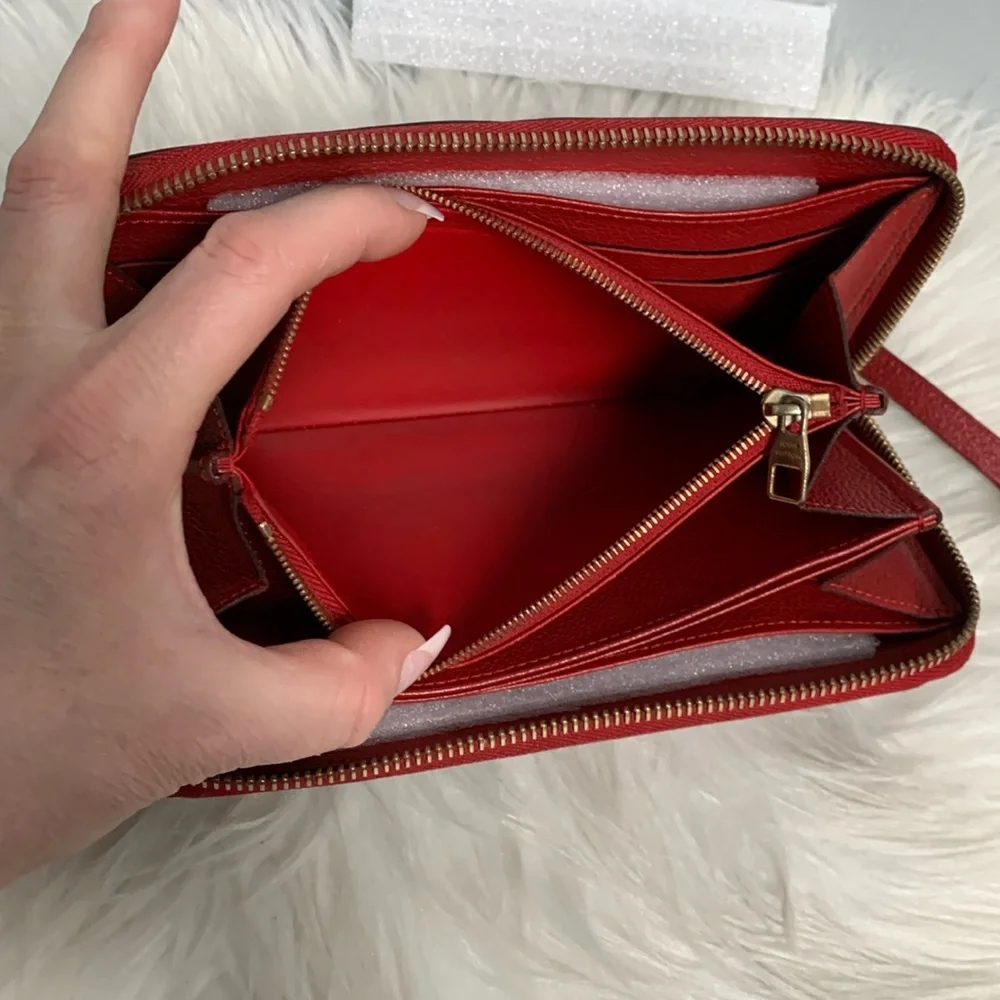 2015 authentic Louis Vuitton red empreinte leather zippy